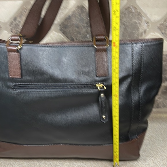 Wilson’s Leather onyx/brown PURSE 14” wide x 10” Tall. - Picture 11 of 16